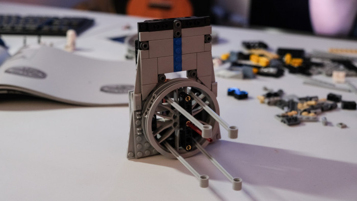 Der Hals wird gebaut. (Bild: Oliver Nickel/Golem.de)